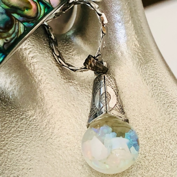 Vintage Abalone Bracelet & Glitter Globe Pendant Necklace - Picture 5 of 15